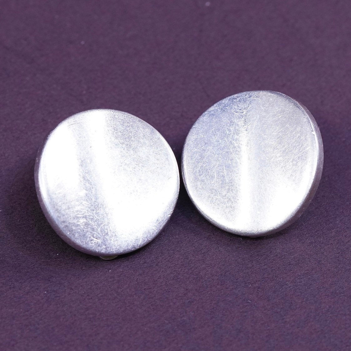 vtg Sterling silver handmade clip on earrings, 925 modern circle earrings