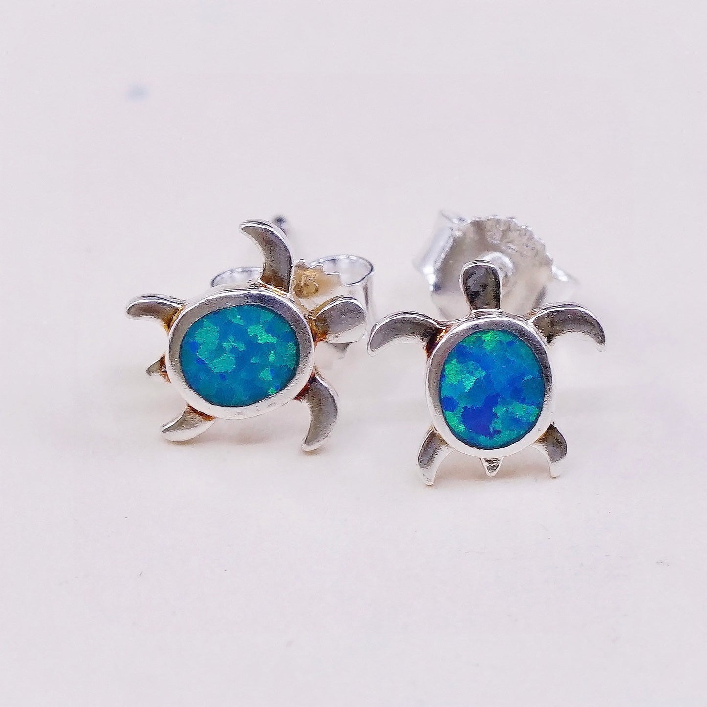 vtg sterling silver handmade earrings, 925 turtle studs w/ fire opal,