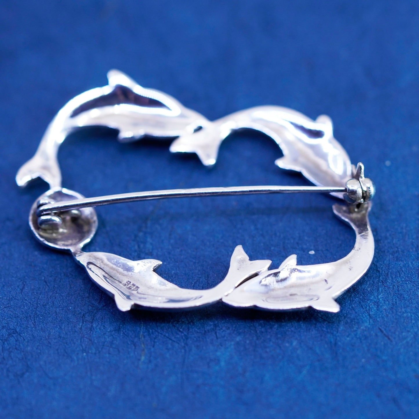 vintage Sterling 925 silver handmade brooch, four dolphin circle pin