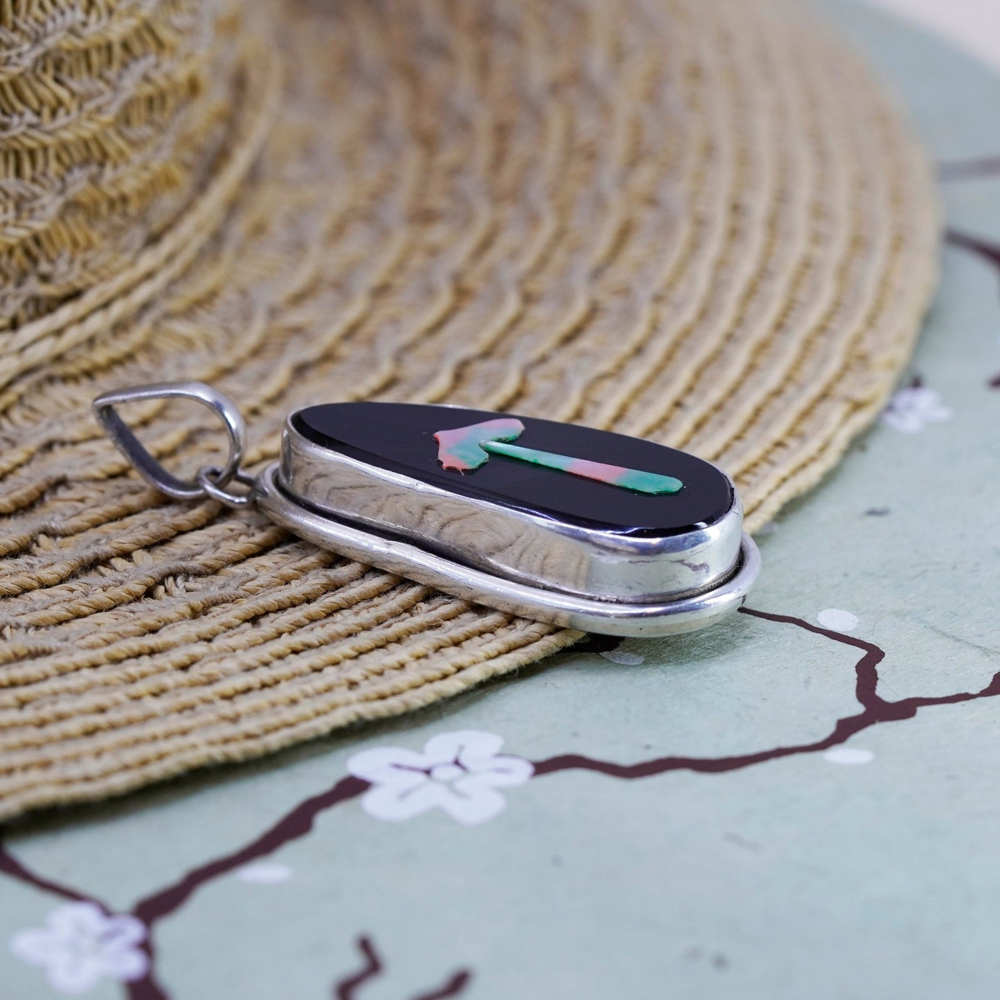 Southwestern Sterling 925 silver handmade pendant with black agate and abalone