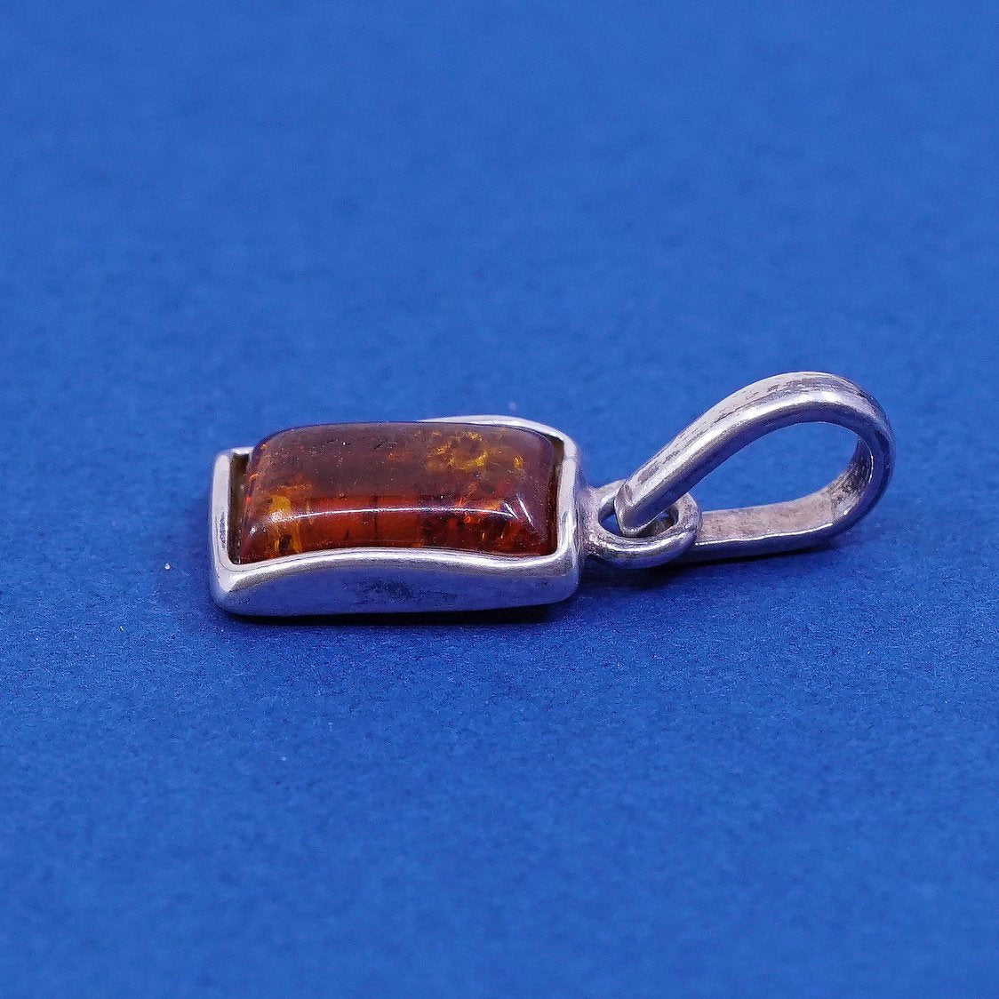 vtg Sterling silver handmade pendant, 925 w/ amber, stamped 925