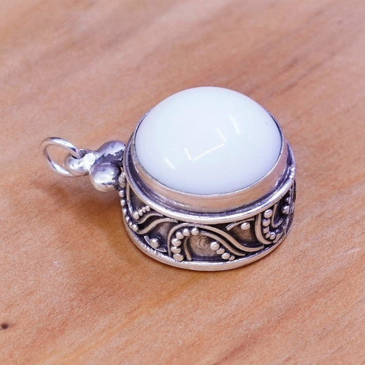 Vintage Sterling 925 Silver Handmade Pendant with moonstone