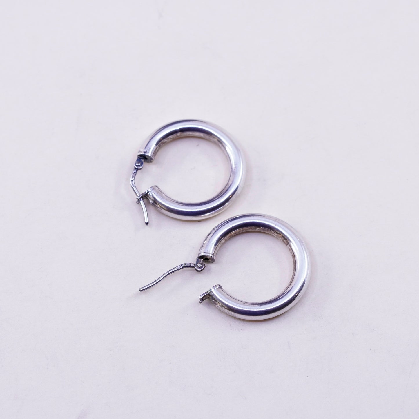 1” Vintage sterling 925 silver earrings, fashion minimalist primitive hoops