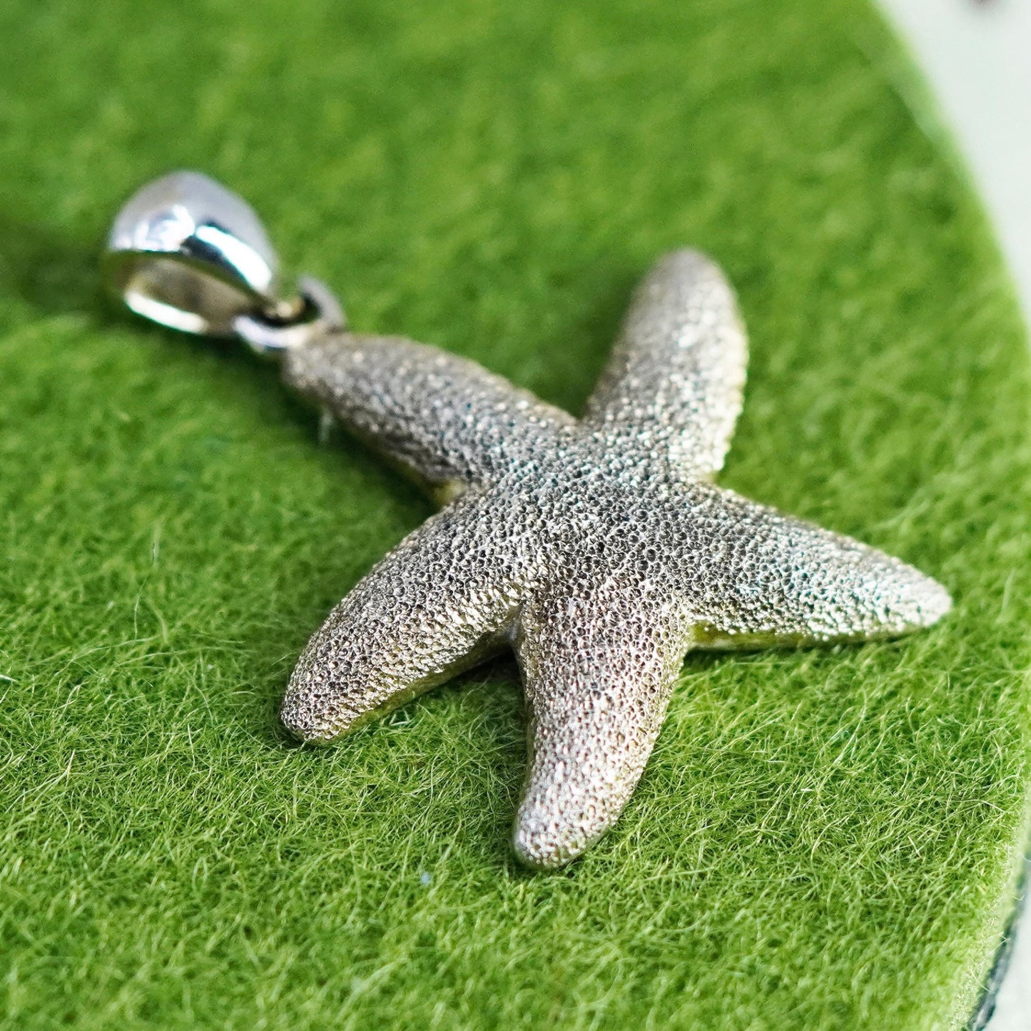 Vintage Sterling silver handmade pendant, 925 glittering starfish