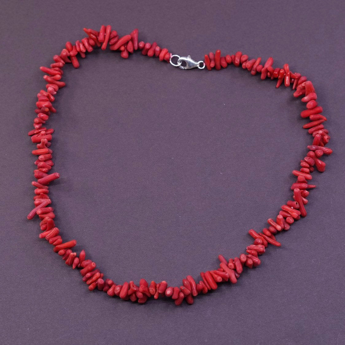 16”, vtg Sterling silver handmade coral beads necklace