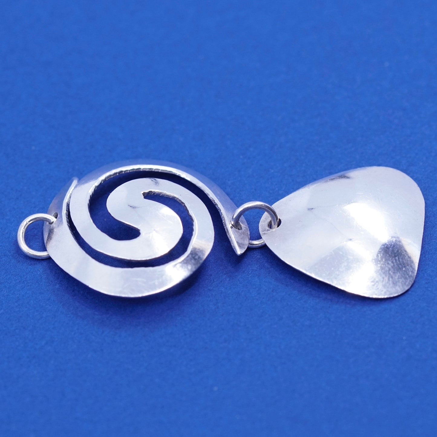 Vintage mexico sterling silver handmade pendant, 925 whirly, swirl charm