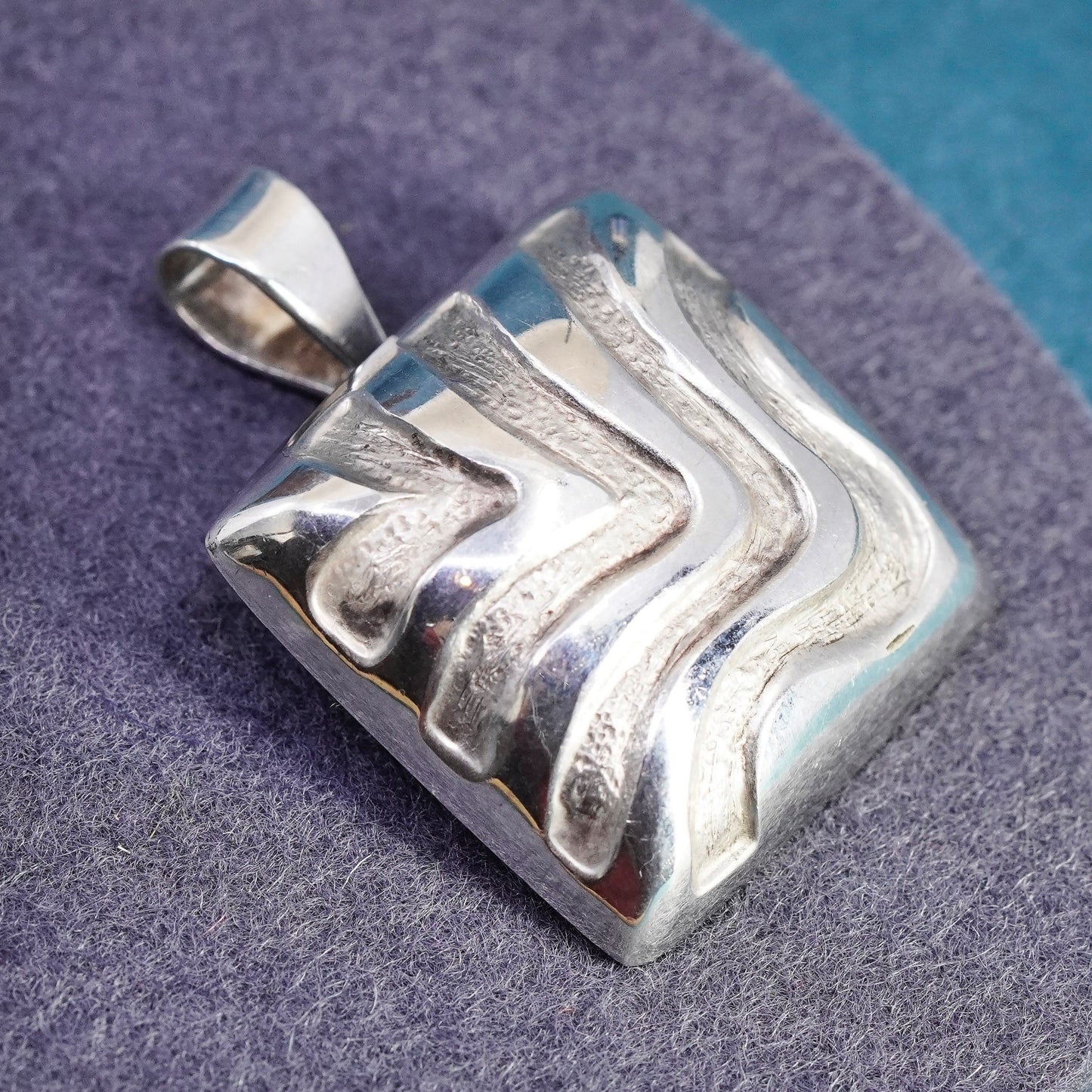 Vintage Sterling silver handmade pendant, 925 ribbed square