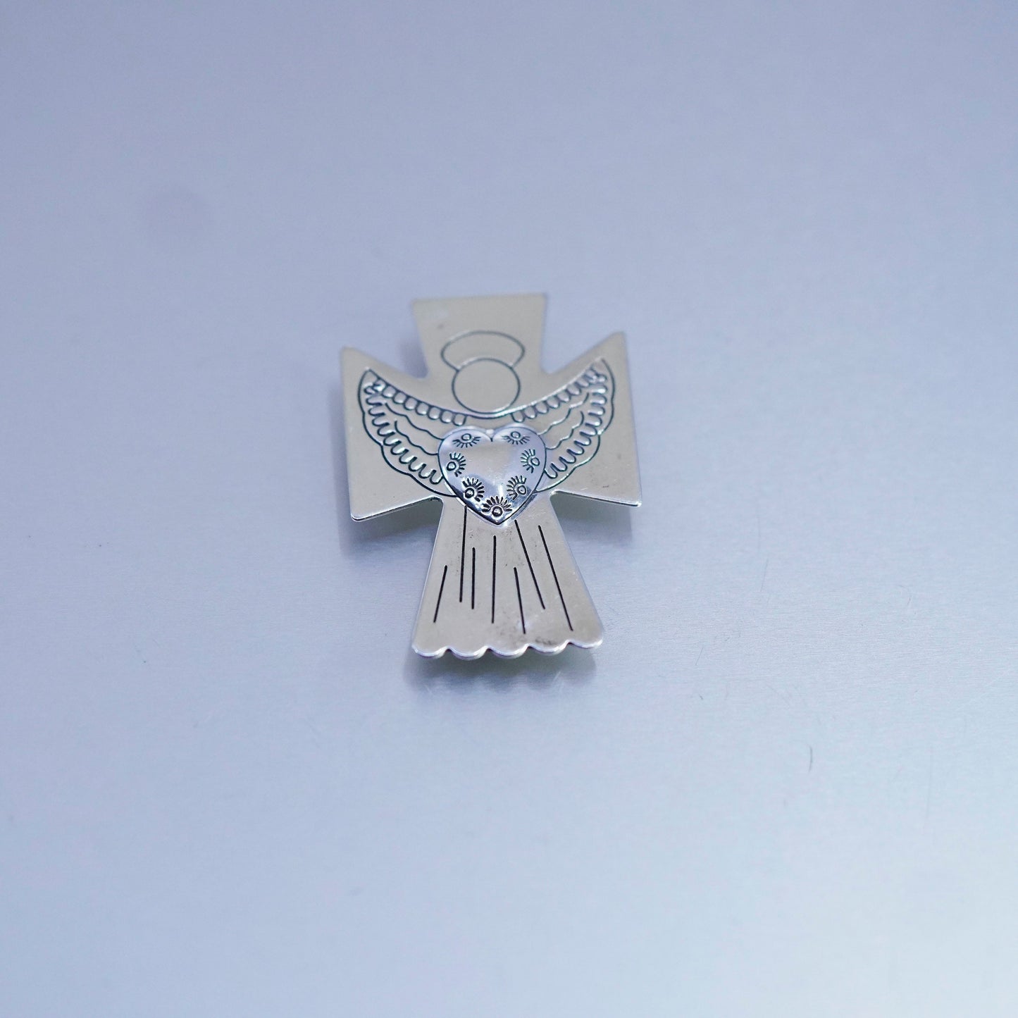 Native American Carolyn Pollack Sterling 925 Silver Angel heart Brooch pendant