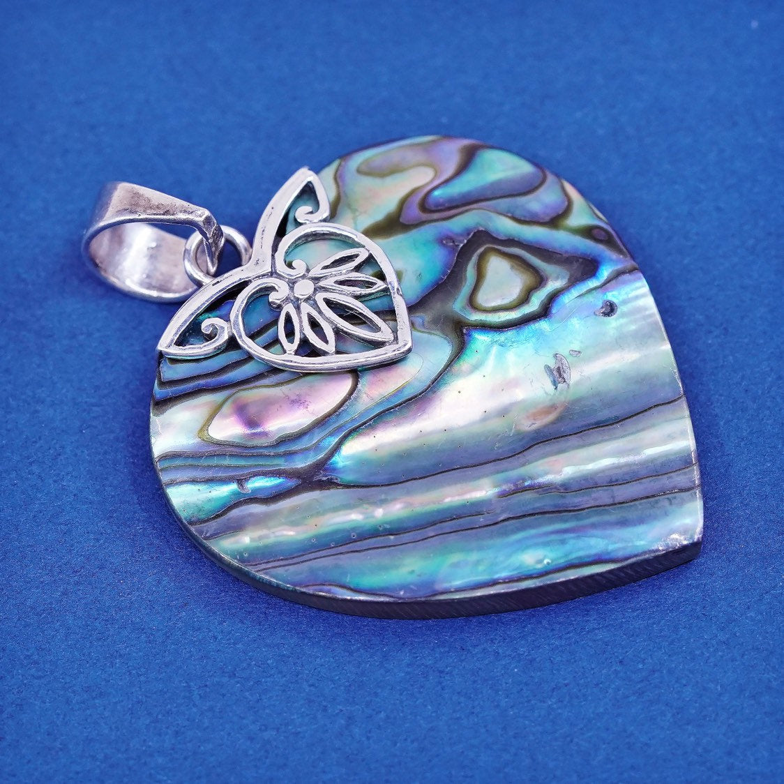 vtg Indonesia Sterling silver handmade pendant, 925 pendant w/ heart abalone