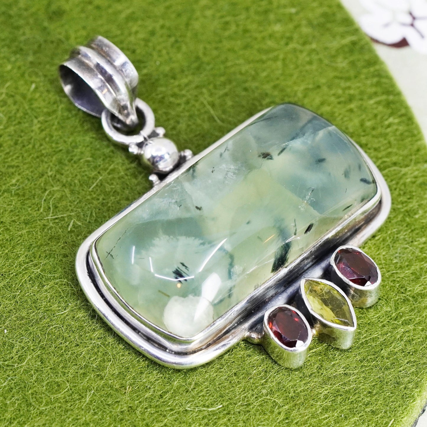 Vintage Sterling 925 silver handmade pendant with prehnite peridot and ruby