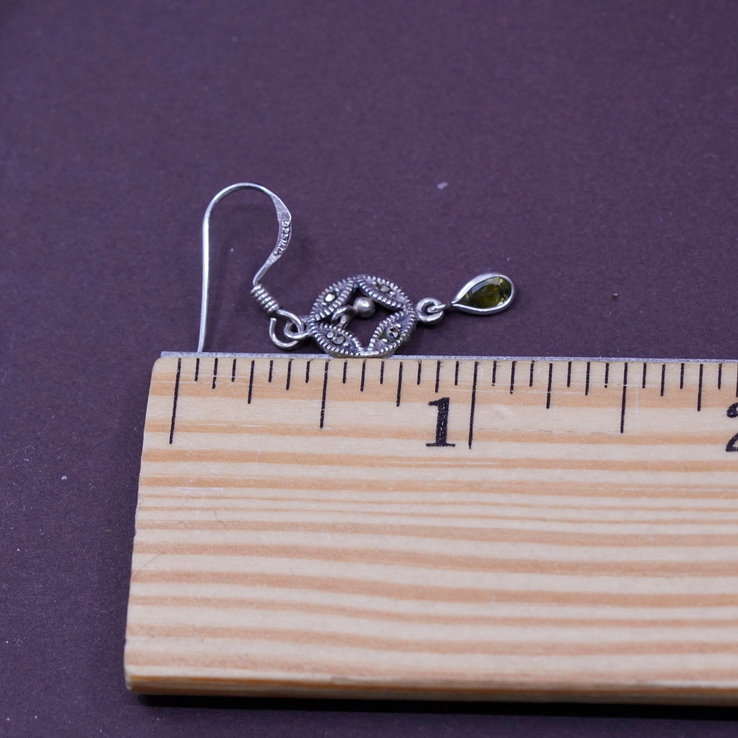 vtg Sterling silver handmade earrings, 925 teardrop with peridot and Marcasite