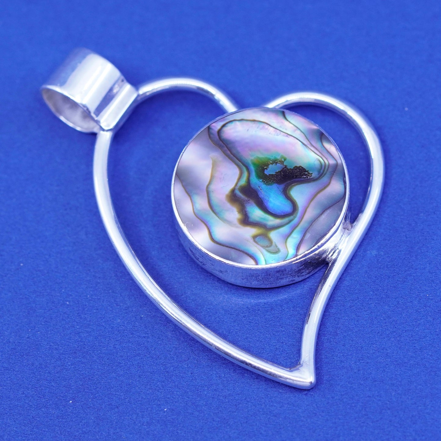 Vintage mexico Sterling silver handmade pendant, 925 heart with circle abalone