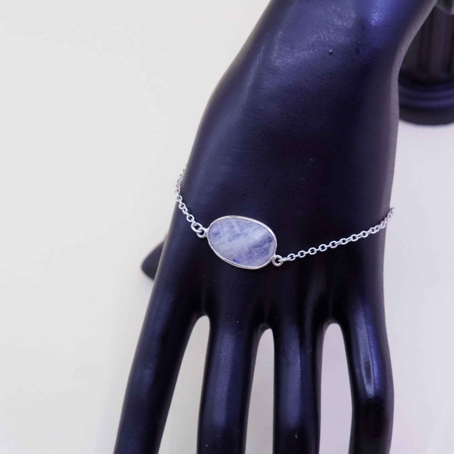 7.25”, Vintage Sterling 925 silver handmade circle chain bracelet w/ moonstone