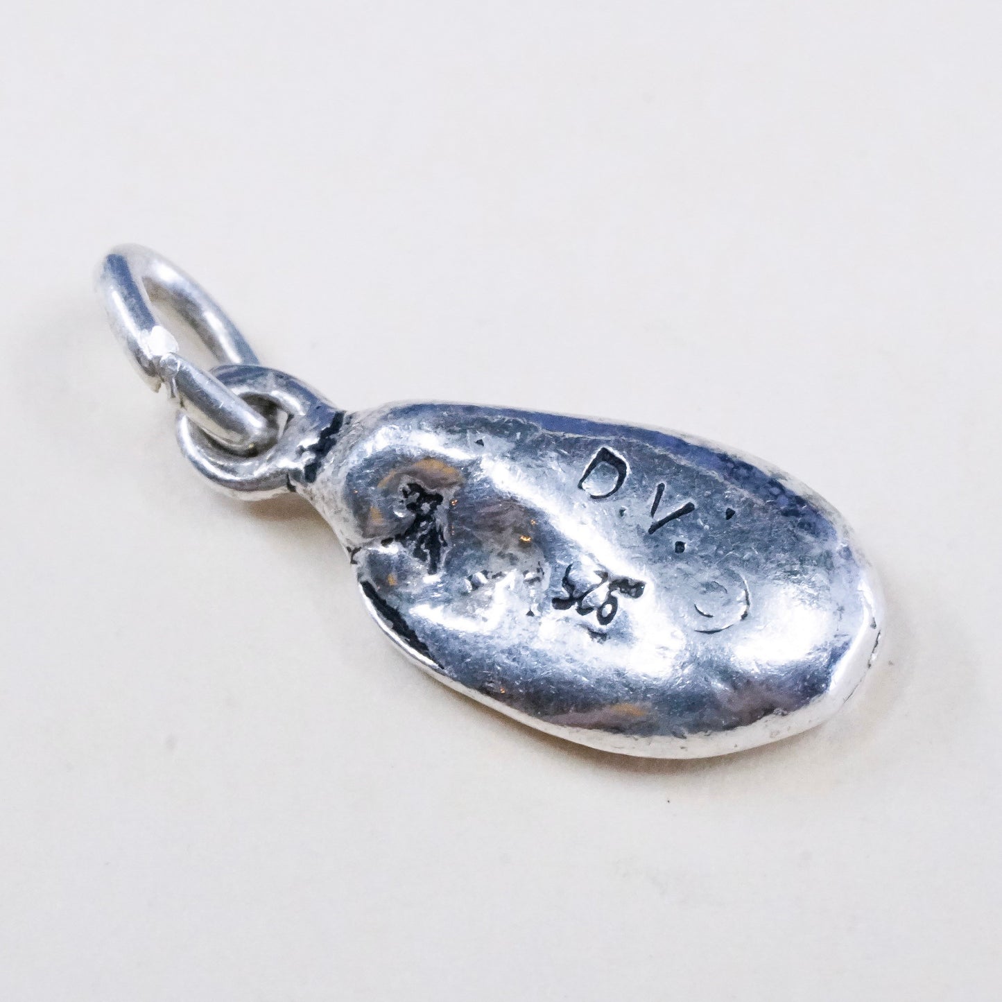 Vintage DV sterling silver Nugget charm, 925 pendant with “mom” embossed