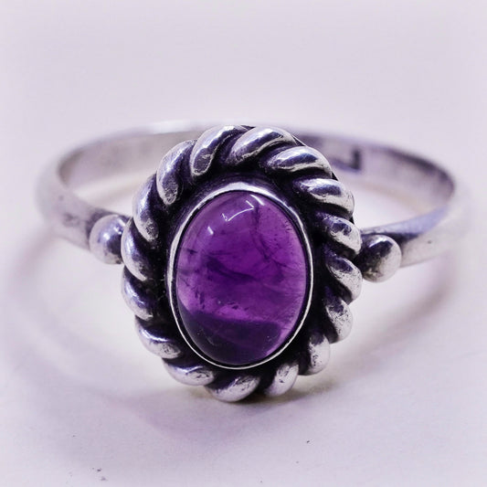 Size 7, Vintage sterling 925 silver handmade ring with amethyst, modernist