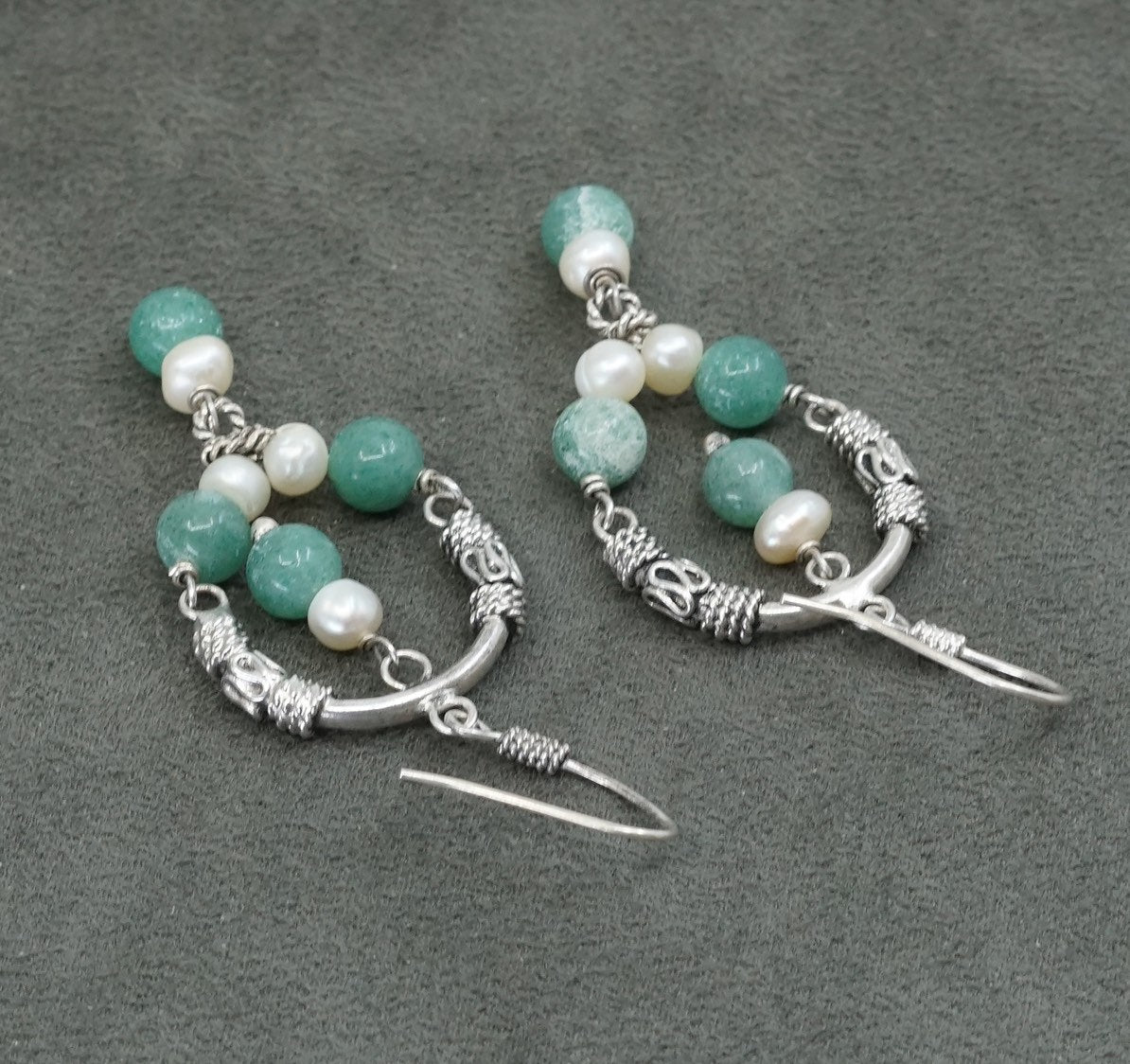 vtg Sterling silver handmade earrings, 925 hoops w/ freshwater pearl N jade