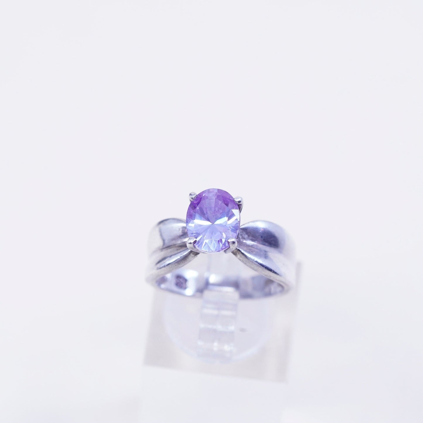 Size 6.25, vintage Sterling 925 silver handmade cocktail ring with amethyst