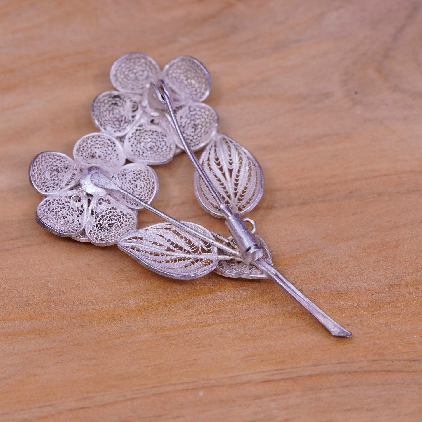 Vintage handmade sterling 925 silver filigree flower floral brooch