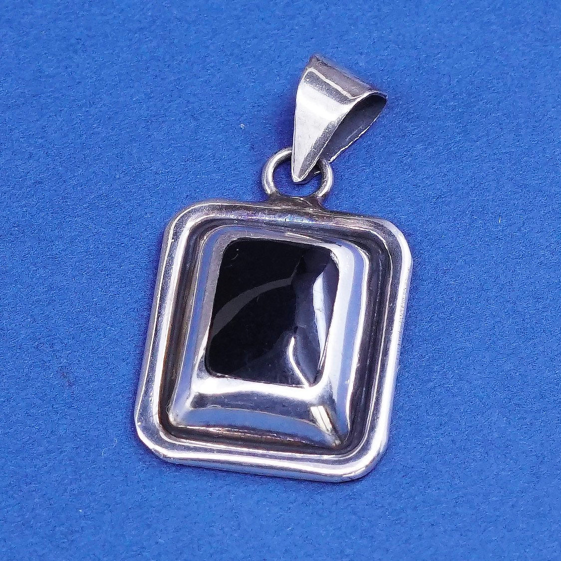 vtg Sterling silver handmade pendant, mexico 925 cable w/ square obsidian