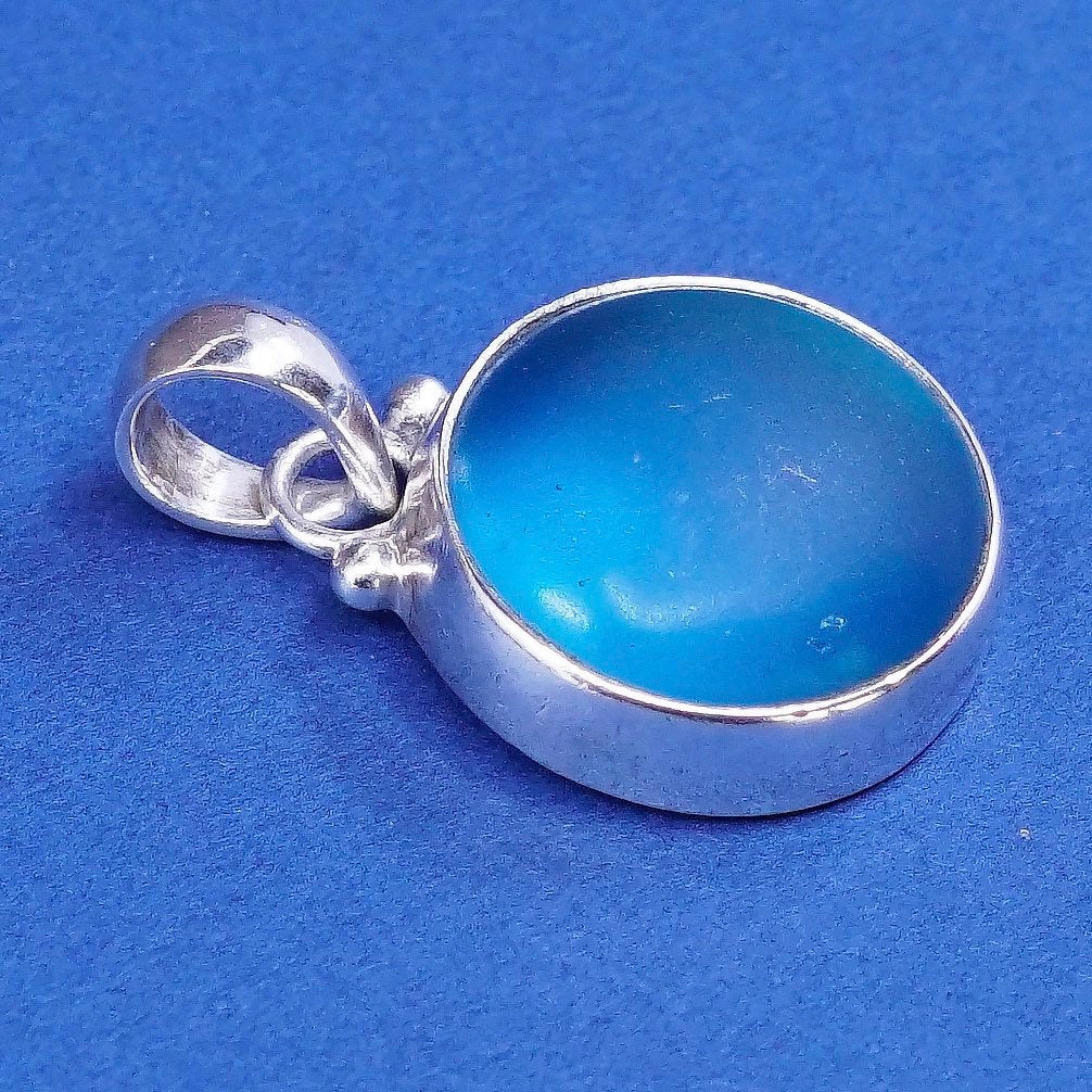 vtg sterling silver handmade pendant, 925 w/ blue Matt glass