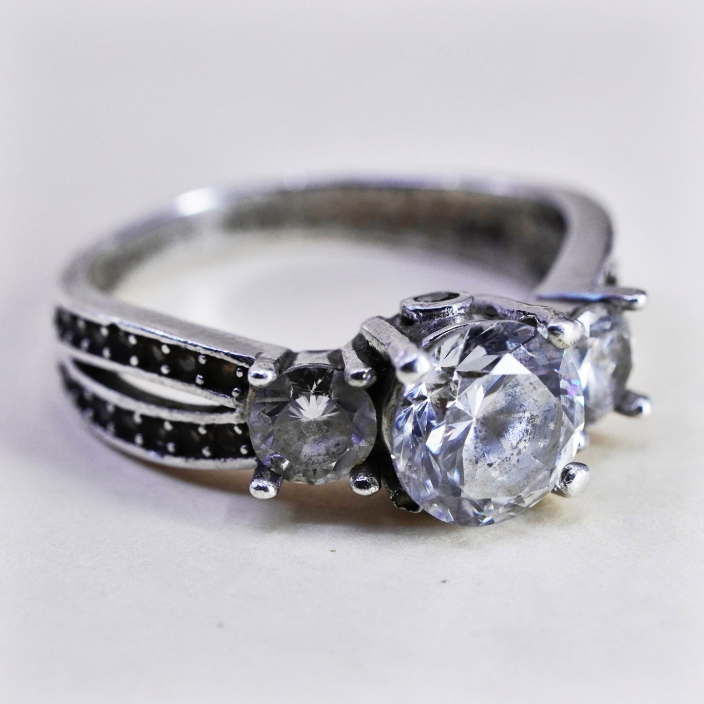 Size 7, vintage Sterling 925 silver engagement ring with CZ