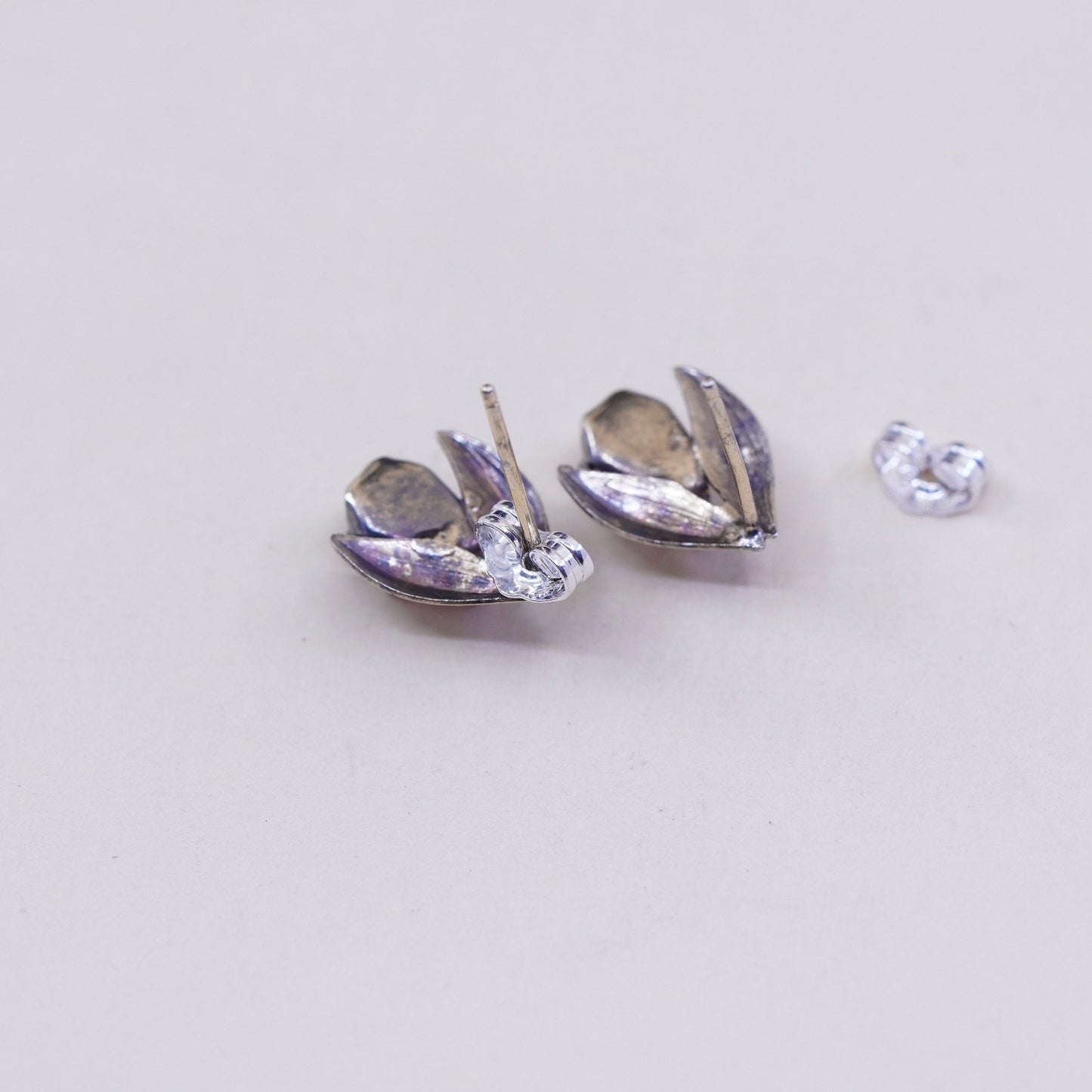Vintage sterling 925 silver studs earrings with pink Cz and leaf
