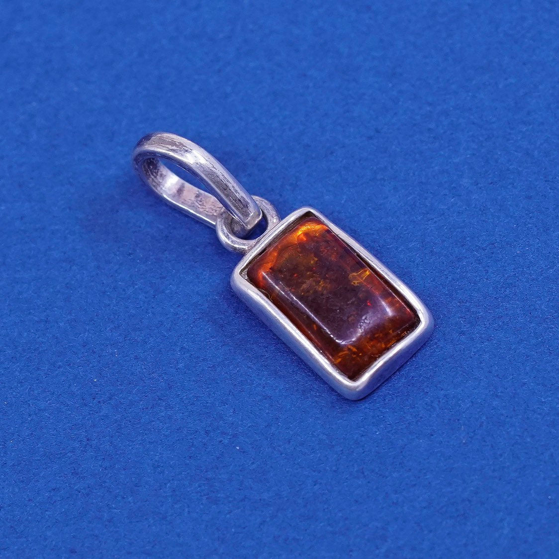 vtg Sterling silver handmade pendant, 925 w/ amber, stamped 925