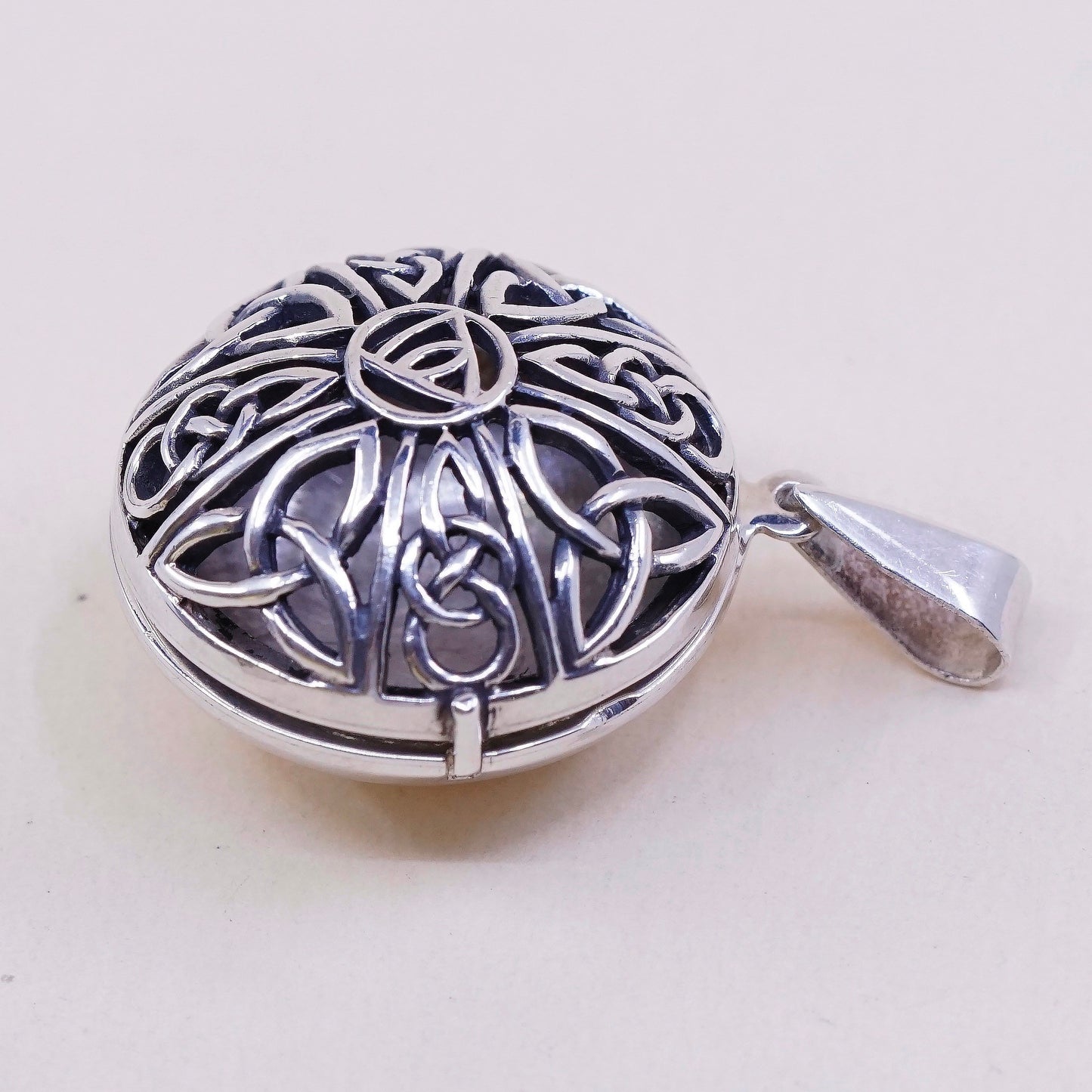 Sterling silver handmade prayer box pendant, 925 locket charm w/ filigree bali