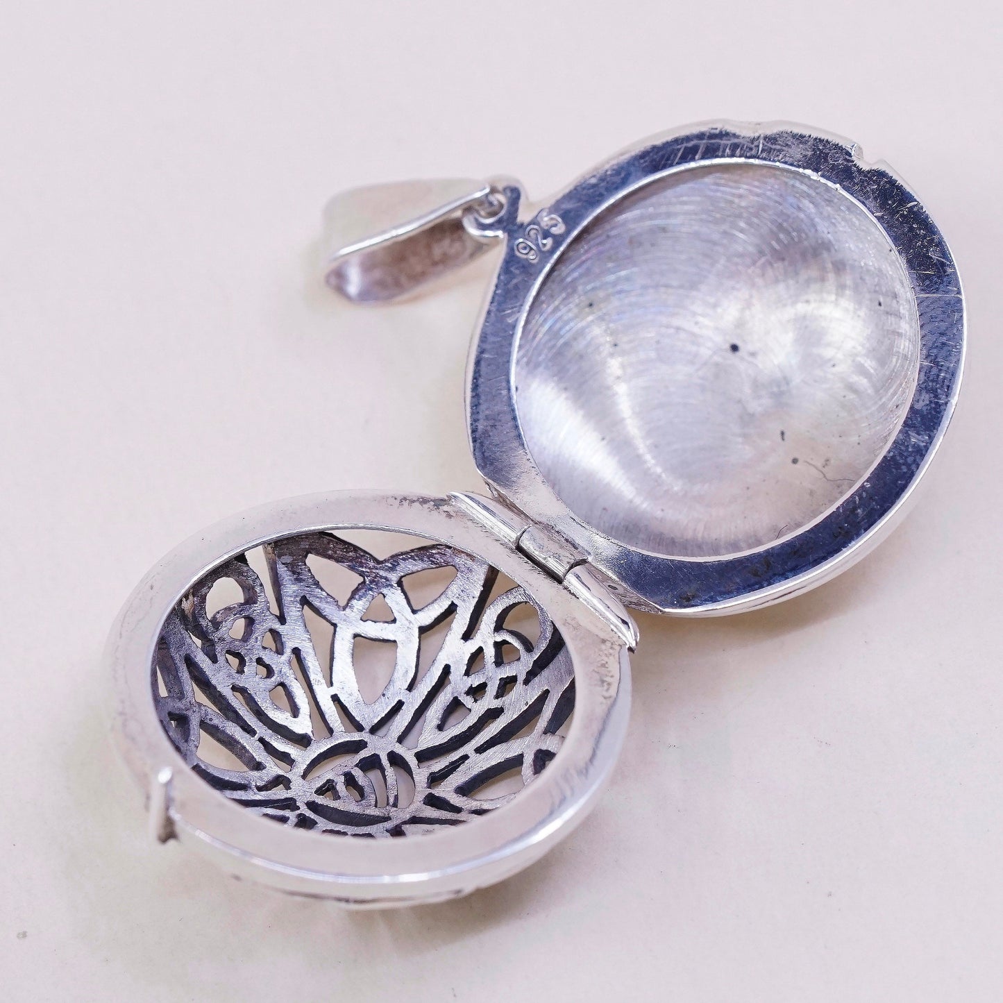 Sterling silver handmade prayer box pendant, 925 locket charm w/ filigree bali