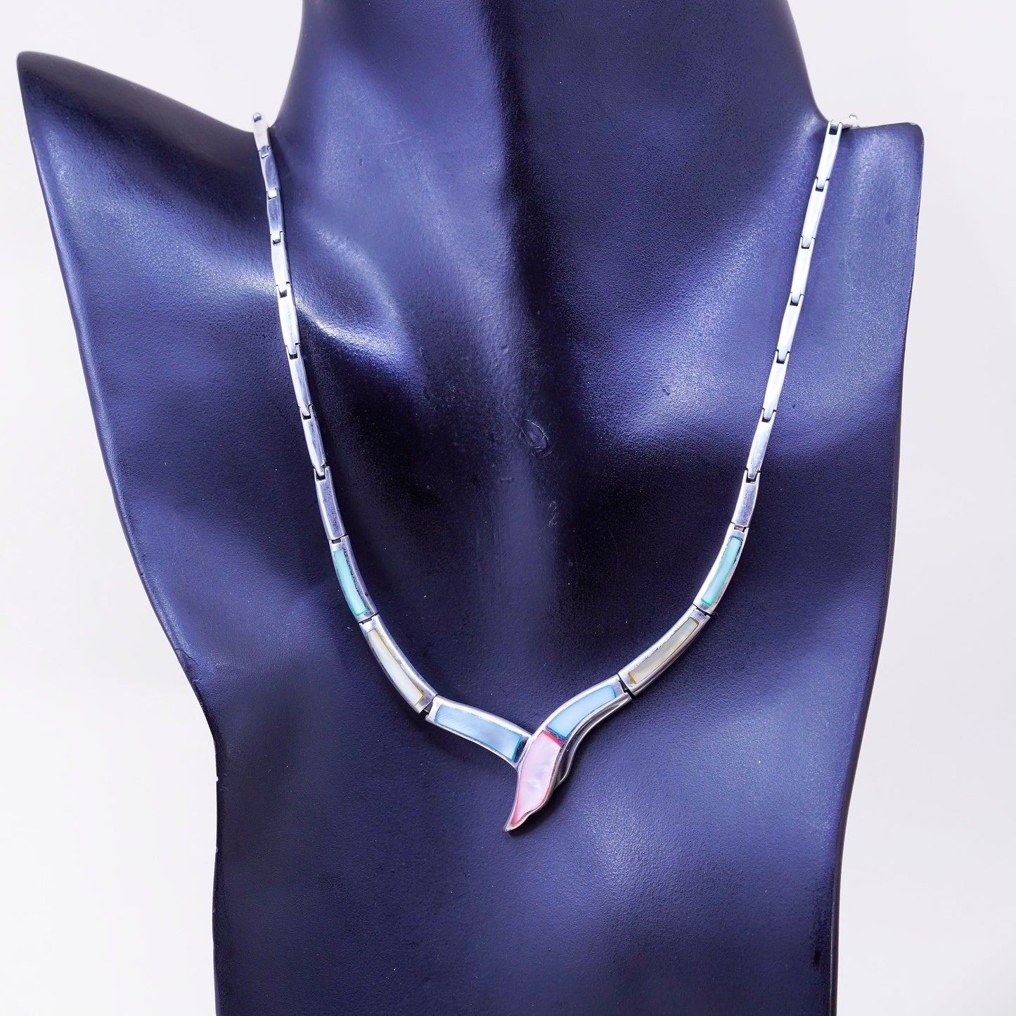 18”, vintage Sterling 925 silver handmade V necklace with mother of pearl inlay