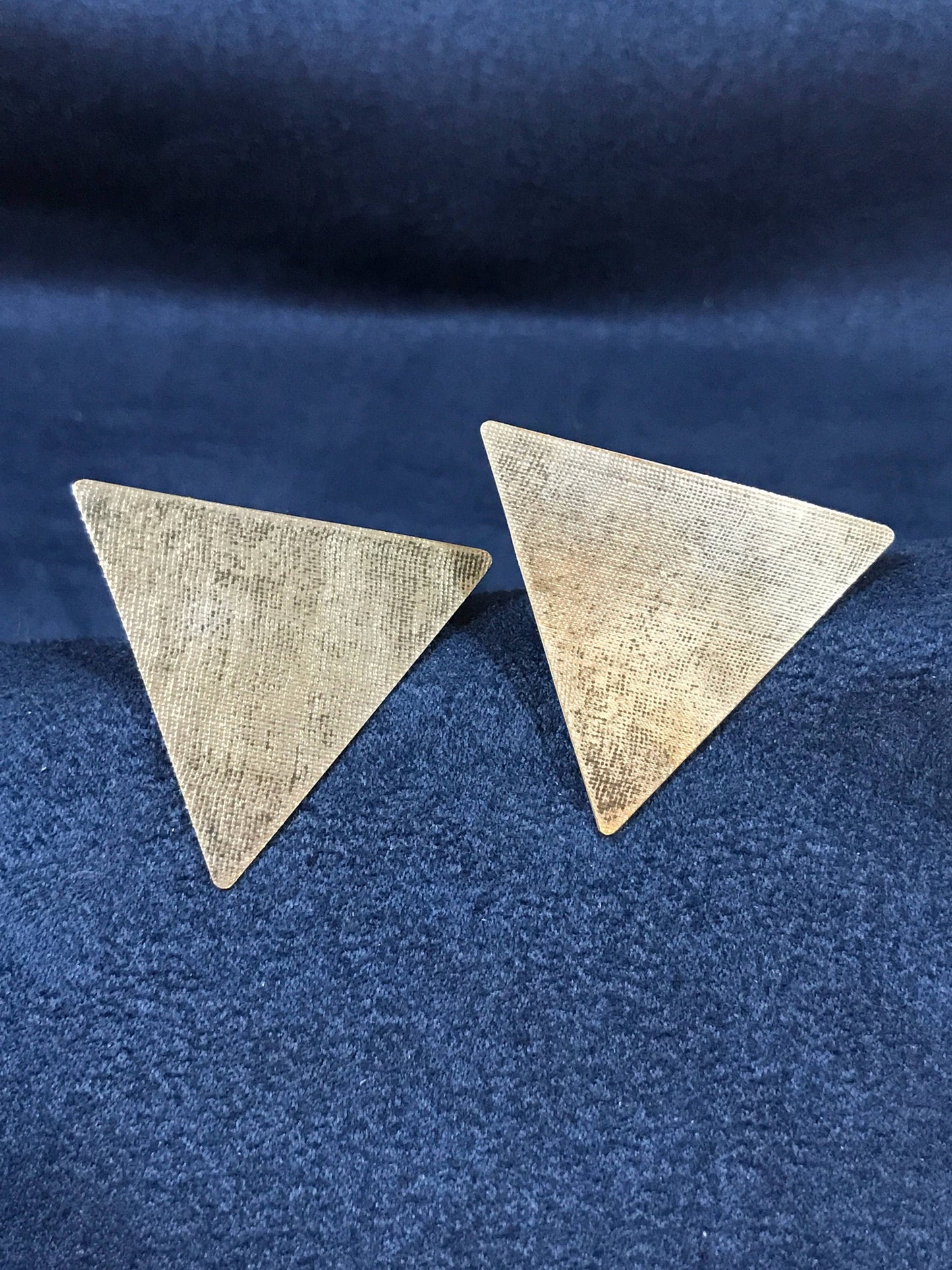 vtg Sterling silver handmade earrings, 925 triangular studs, stamped Mexico 925