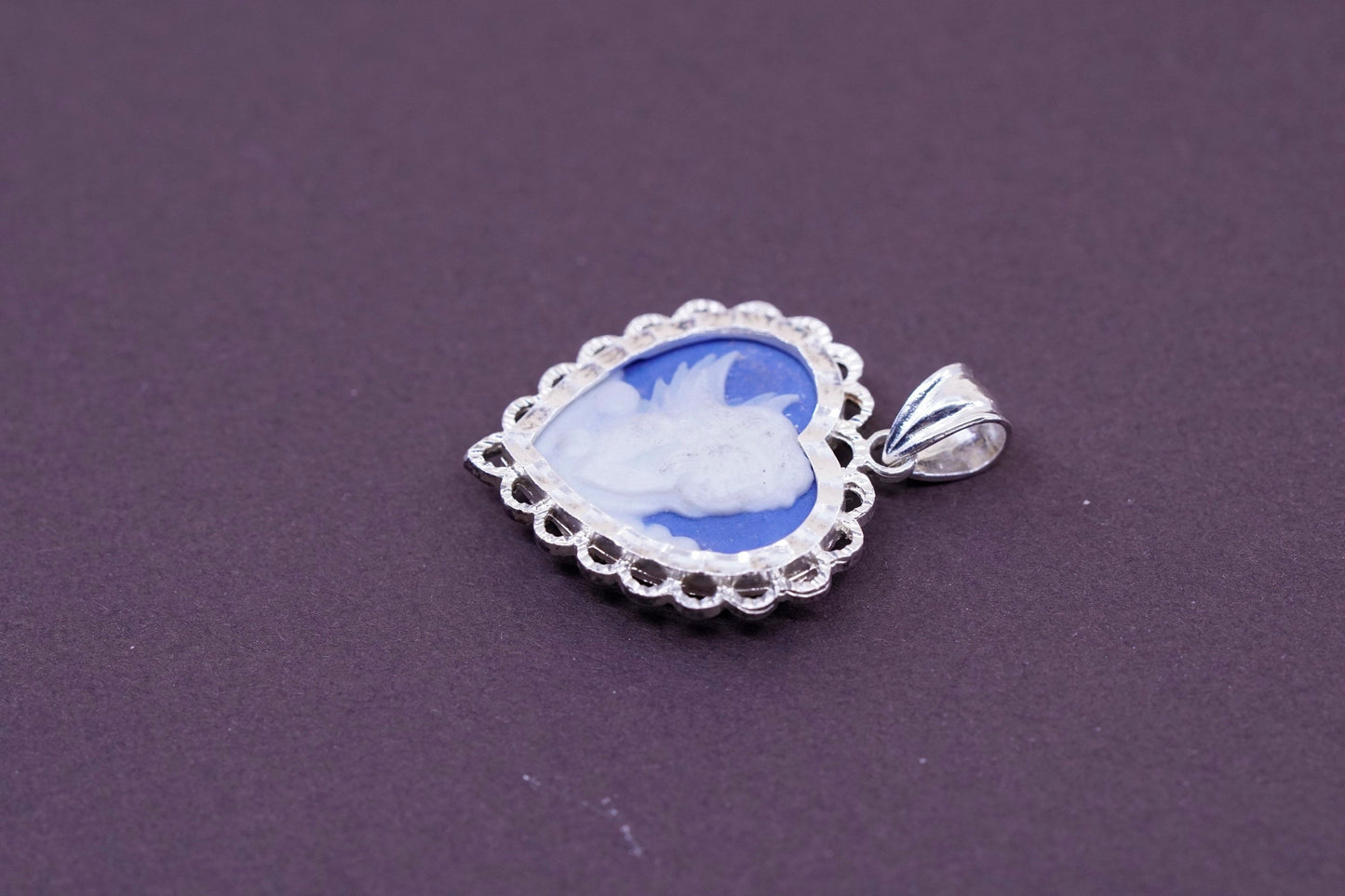 Vintage Peru Sterling 925 silver handmade pendant with blue agate cameo angel