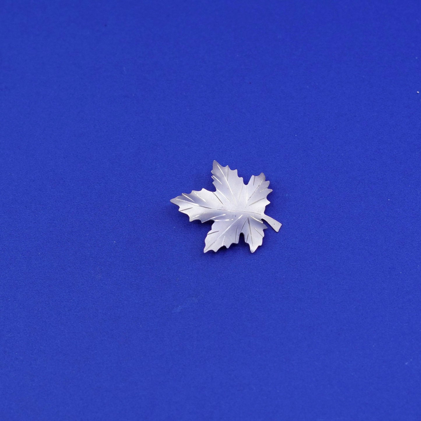 bond boyd vermeil gold over sterling silver brooch, 925 maple leaf pin