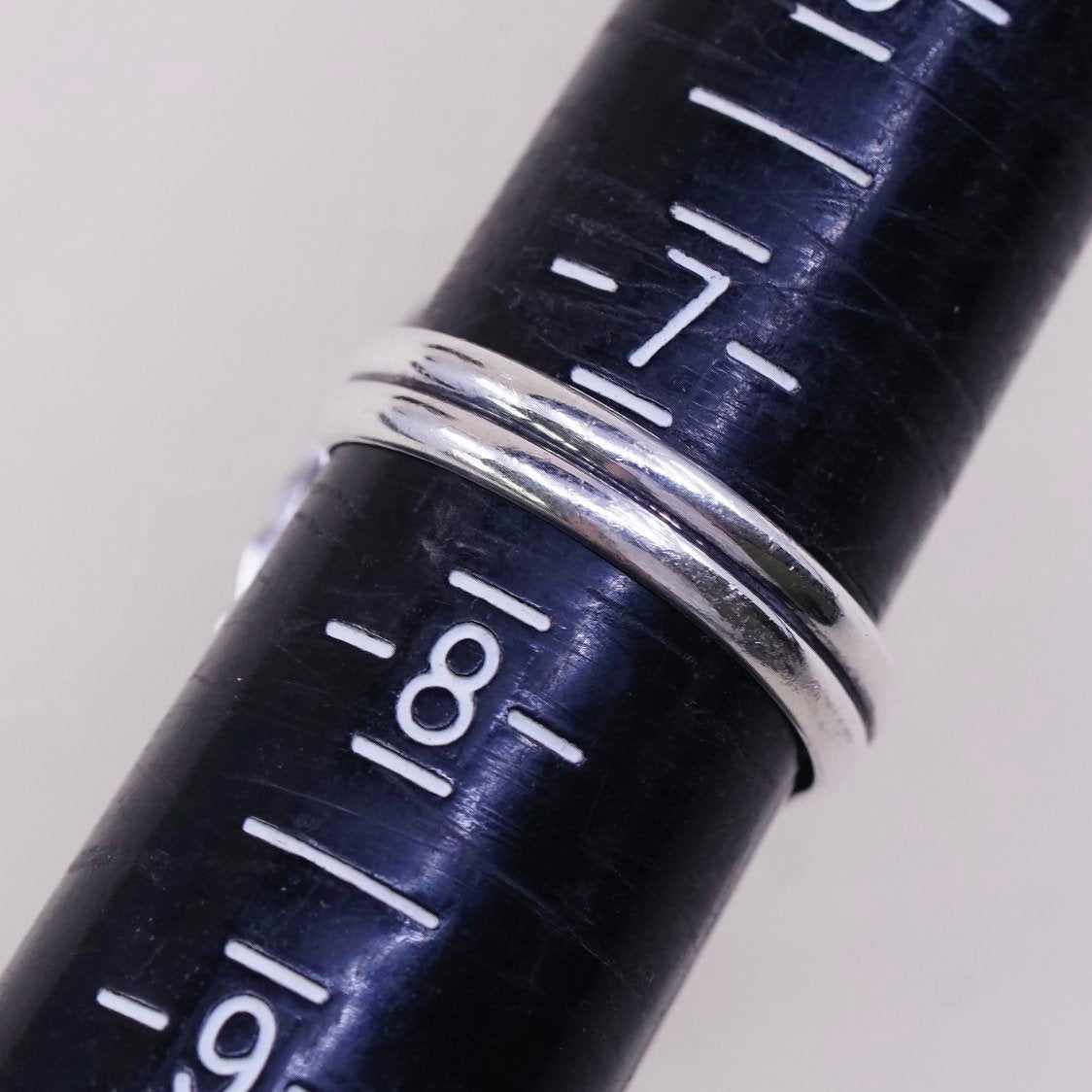 sz 7.25, vtg Southwestern sterling 925 handmade ring w/ orange agate and beads
