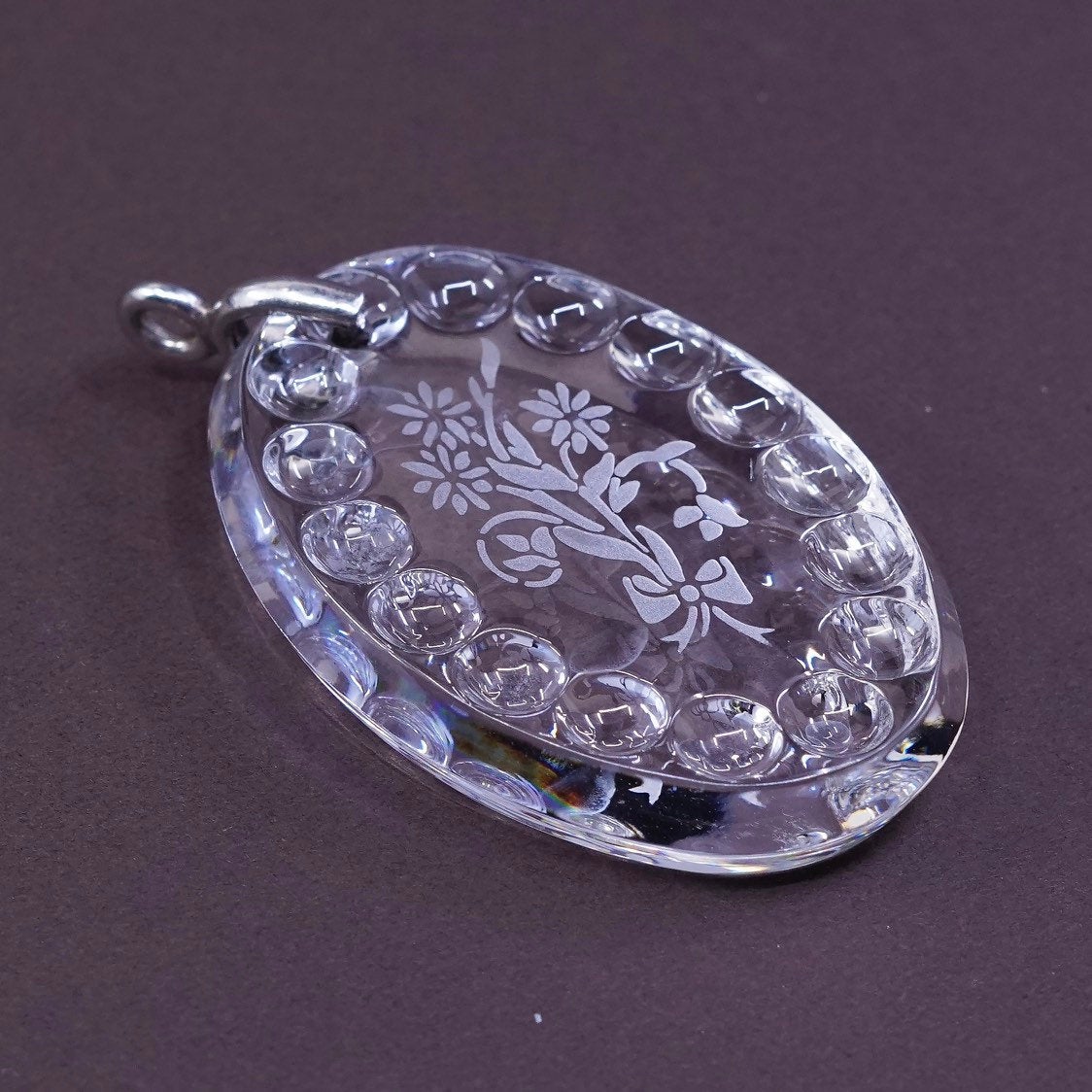 vtg Sterling 925 silver with oval artisan Crystal glass pendant with flower