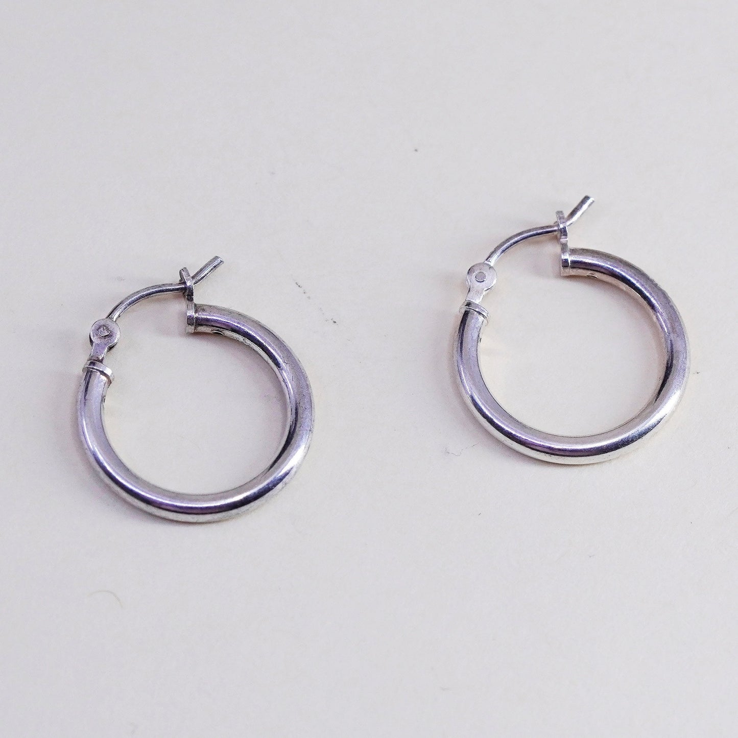 0.5”, Vintage sterling silver loop earrings, minimalist, 925 hoops, huggie