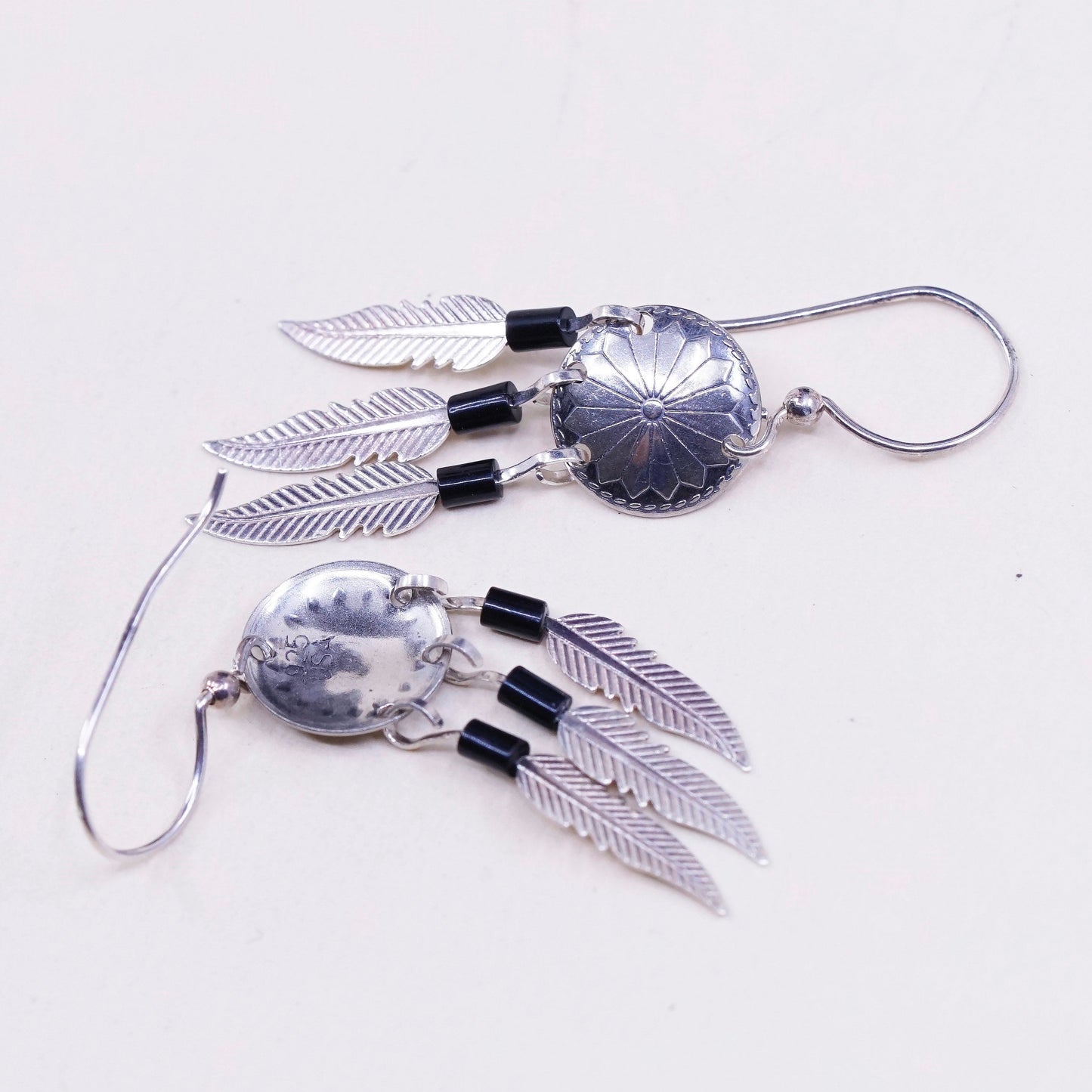 vtg USA Sterling silver handmade earrings, navajo 925 disc w/ obsidian feather