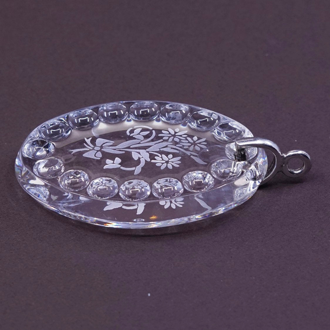 vtg Sterling 925 silver with oval artisan Crystal glass pendant with flower