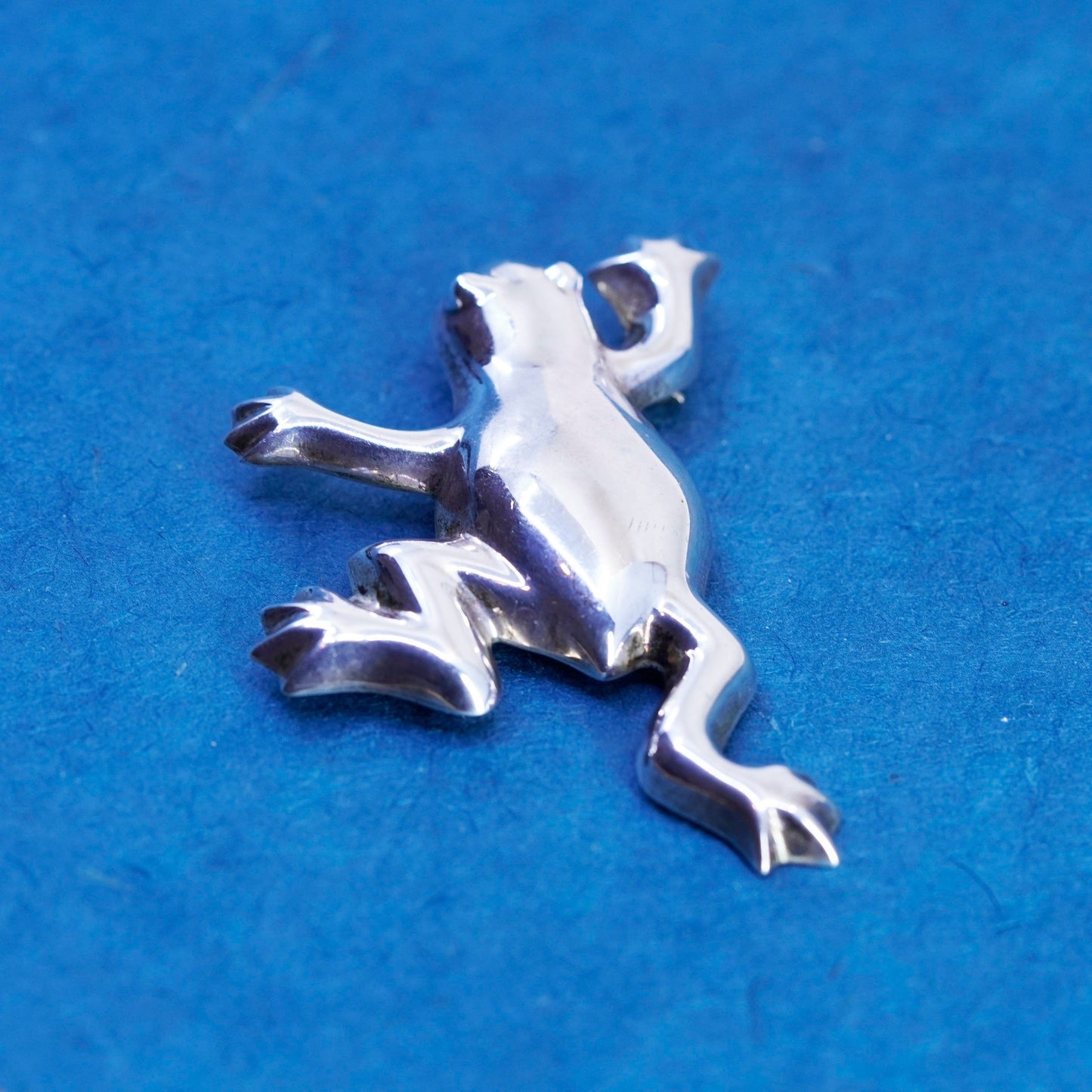 Vintages Zina sterling silver handmade brooch, 925 frog pendant