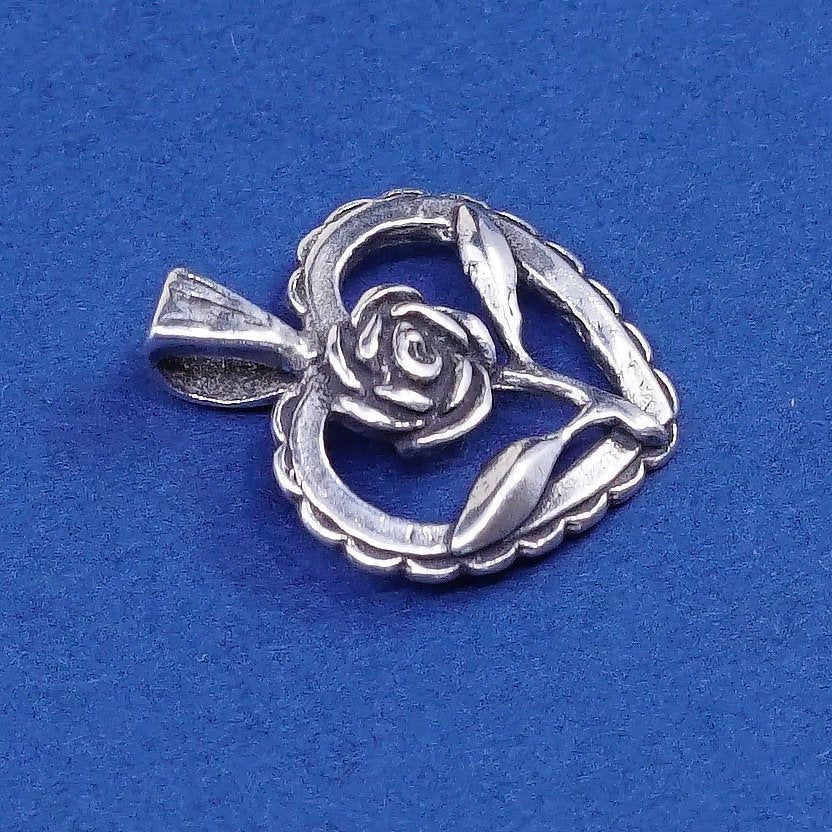 vtg Sterling silver handmade pendant, 925 heart w/ flower