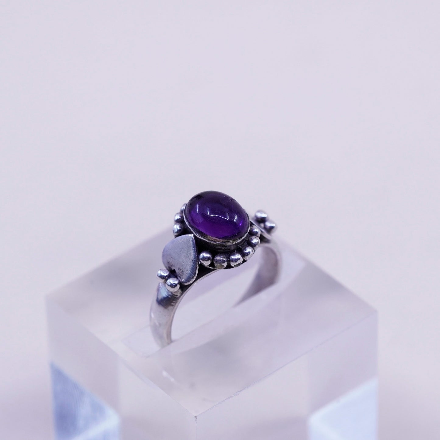 Size 7, Vintage sterling 925 silver handmade ring with amethyst, modernist