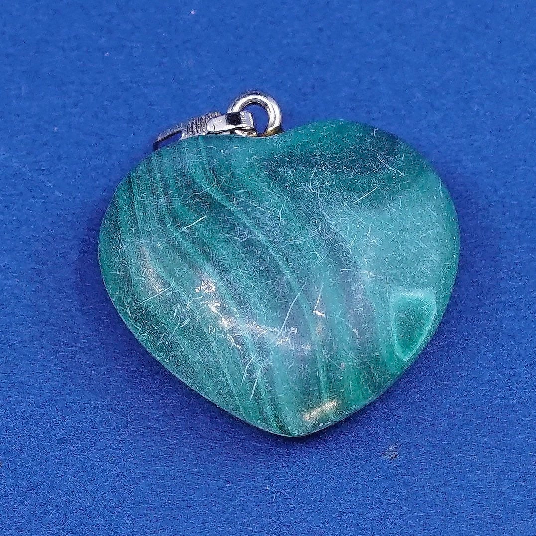 vtg Sterling silver handmade pendant, 925 w/ heart malachite