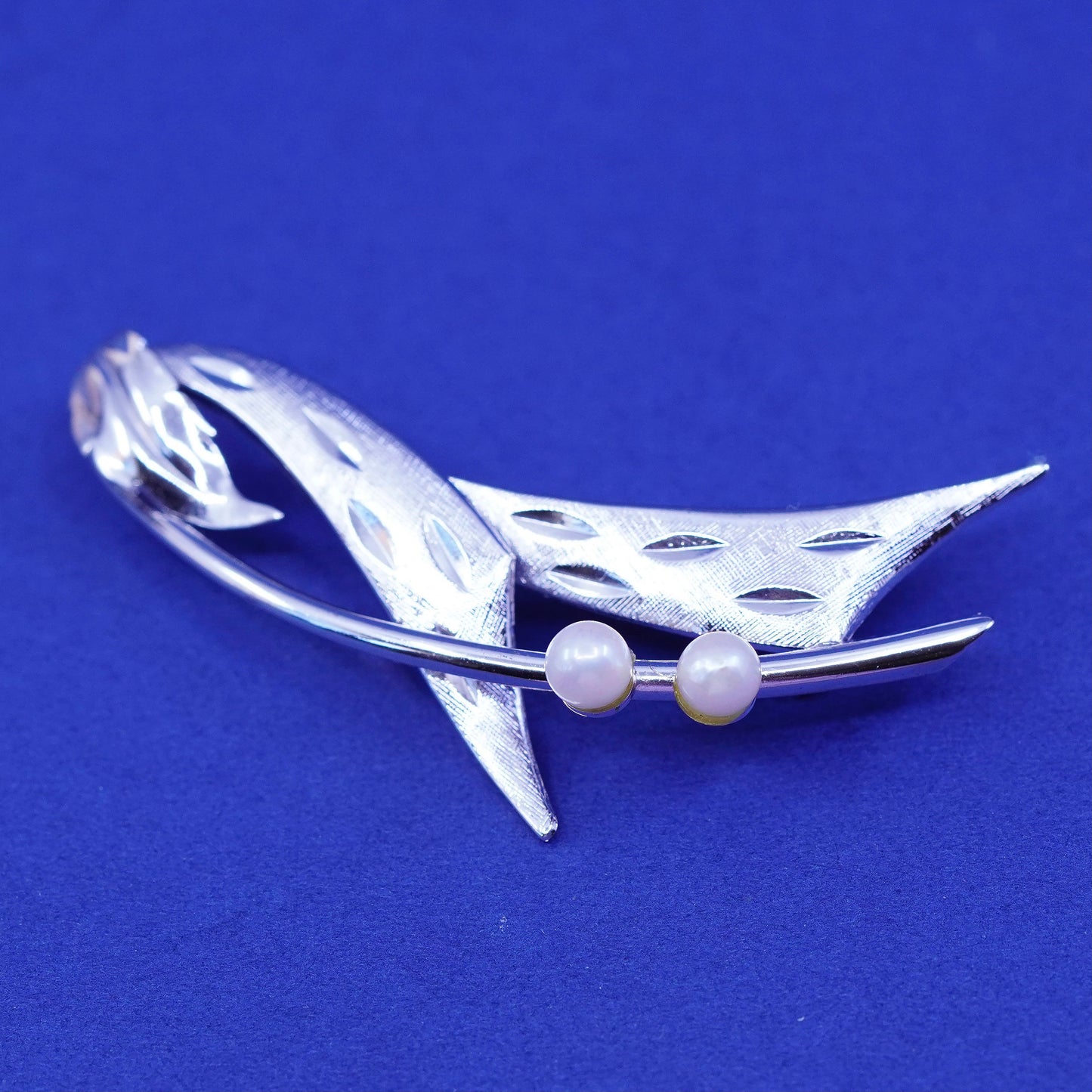 Vintage Sterling silver handmade brooch, 925 wave with pearl