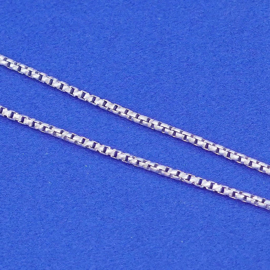 18”, 1mm, vintage Sterling silver necklace, 925 box chain