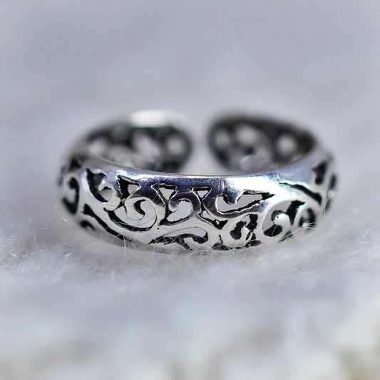 Size 1.75, vintage Sterling silver handmade ring, 925 filigree swirl band