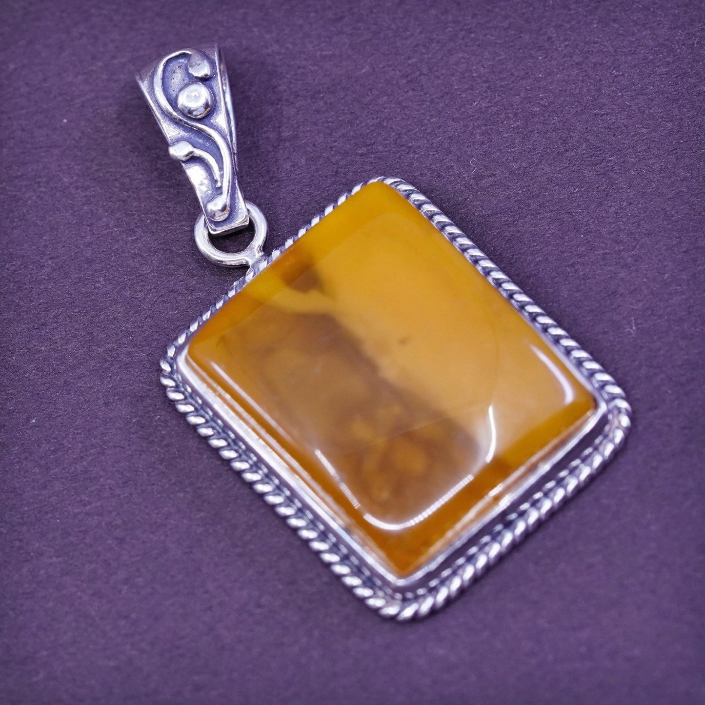 Vintage mexico Sterling 925 silver handmade pendant with Amber and cable