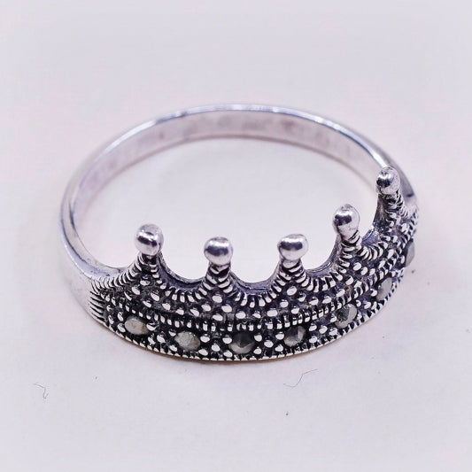 Size 7, vintage Sterling silver handmade ring, 925 silver crown with marcasite