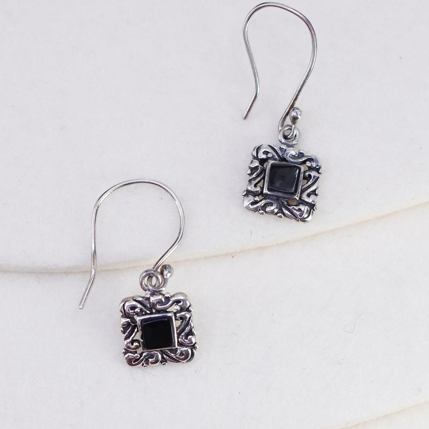 Mexico Sterling 925 silver handmade filigree square earrings with black onyx