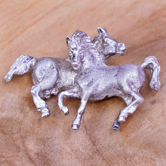 Vintage handmade sterling 925 silver horse matte horses brooch