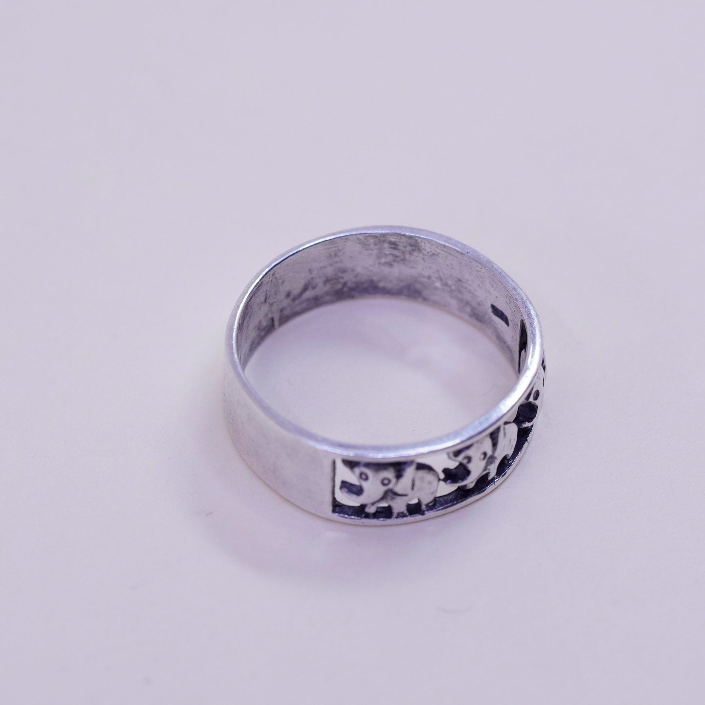 Size 8, vintage sterling silver handmade ring. 925 elephant band